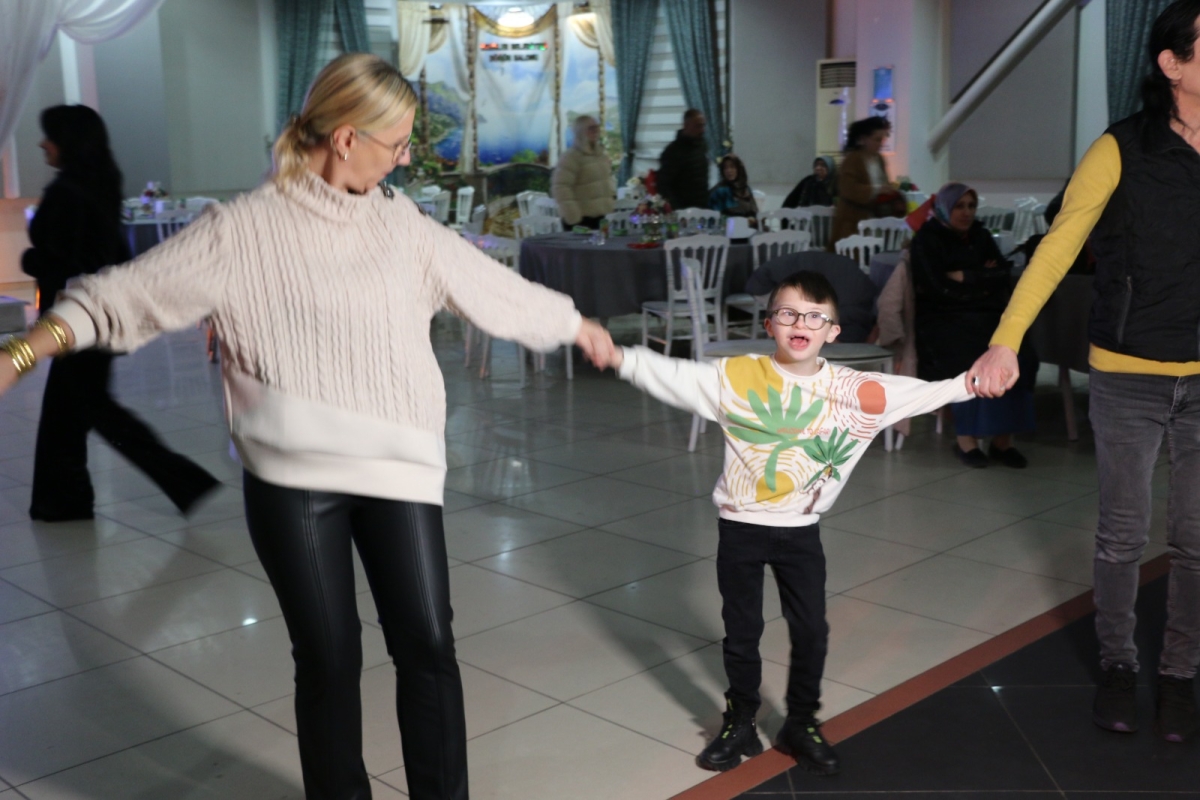 Erenler Belediyesi Engellilerin Sesine Kulak Veren Başkan Dinç