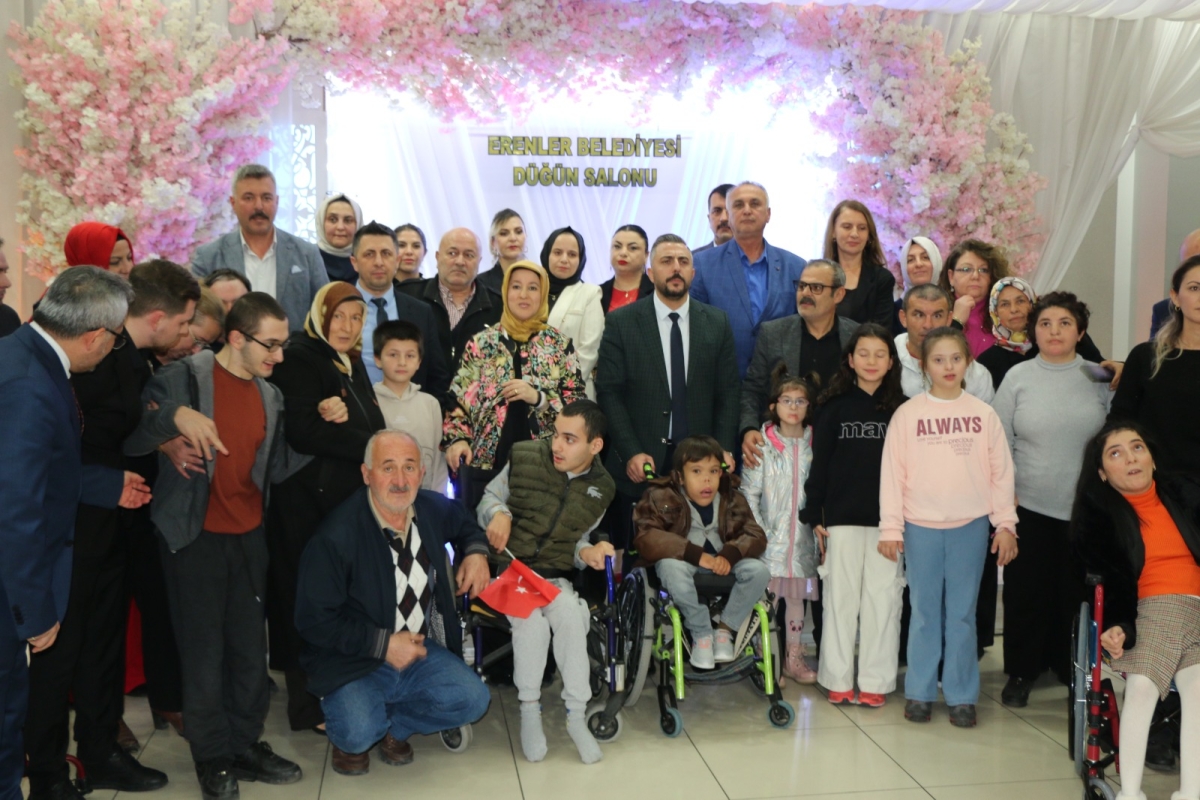 Erenler Belediyesi Engellilerin Sesine Kulak Veren Başkan Dinç
