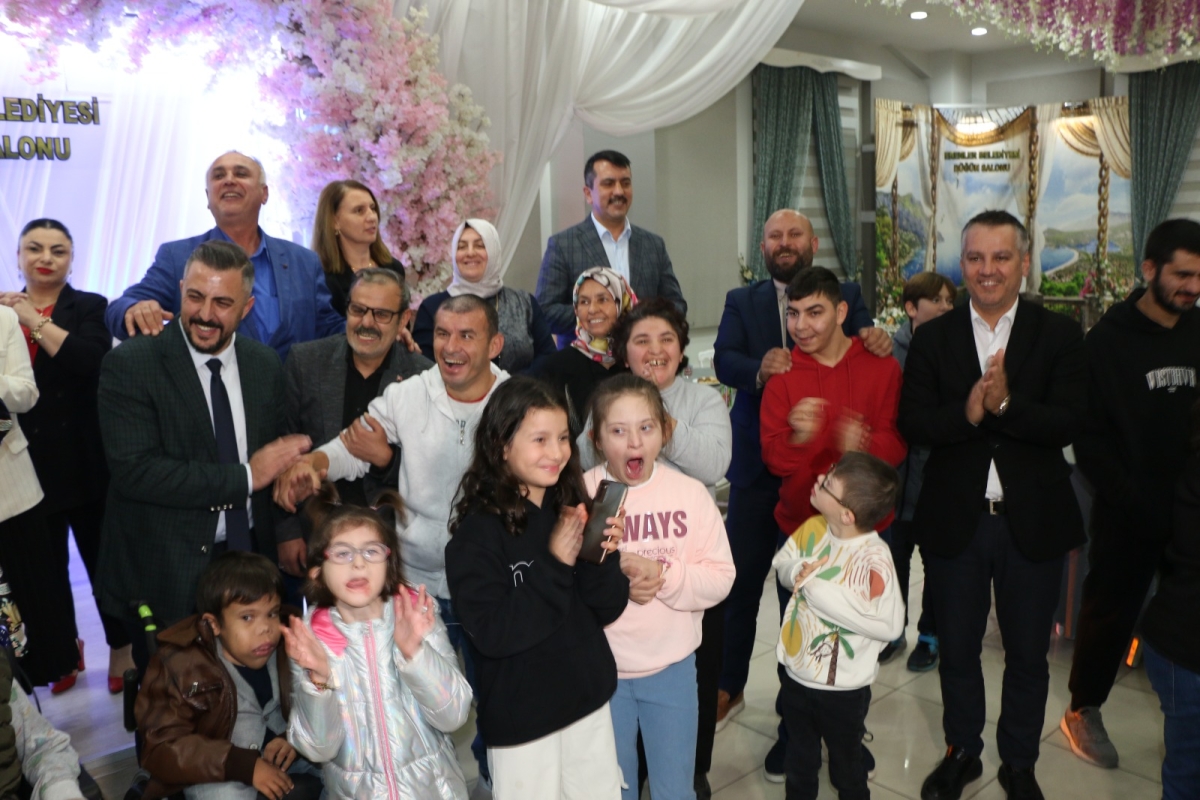 Erenler Belediyesi Engellilerin Sesine Kulak Veren Başkan Dinç