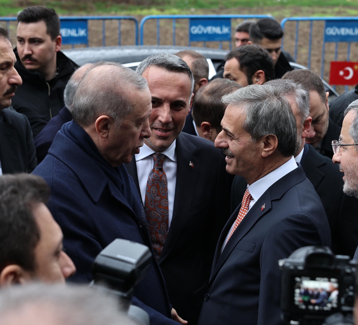 Cumhurbaşkanı Erdoğan Sakarya’da Cumhurbaşkanı Recep Tayyip Erdoğan AK Parti Sakarya 8'inci Olağan İl Kongresinde konuşması ( İŞTE GÜNÜN ÖNE ÇIKAN FOTOĞRAF KARELERİ )