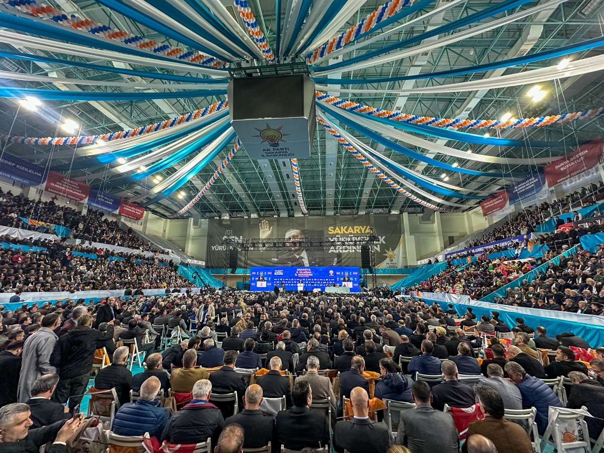 Cumhurbaşkanı Erdoğan Sakarya’da Cumhurbaşkanı Recep Tayyip Erdoğan AK Parti Sakarya 8'inci Olağan İl Kongresinde konuşması ( İŞTE GÜNÜN ÖNE ÇIKAN FOTOĞRAF KARELERİ )