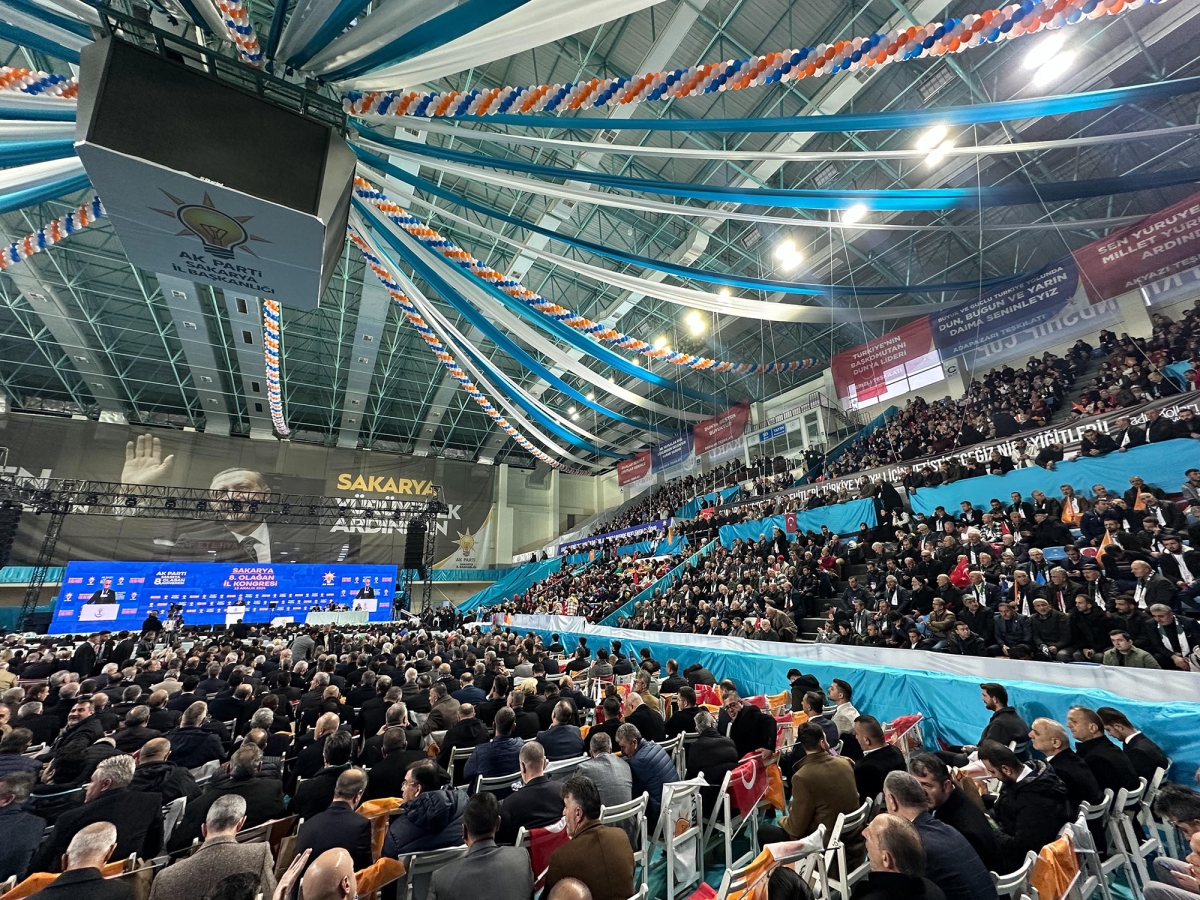 Cumhurbaşkanı Erdoğan Sakarya’da Cumhurbaşkanı Recep Tayyip Erdoğan AK Parti Sakarya 8'inci Olağan İl Kongresinde konuşması ( İŞTE GÜNÜN ÖNE ÇIKAN FOTOĞRAF KARELERİ )