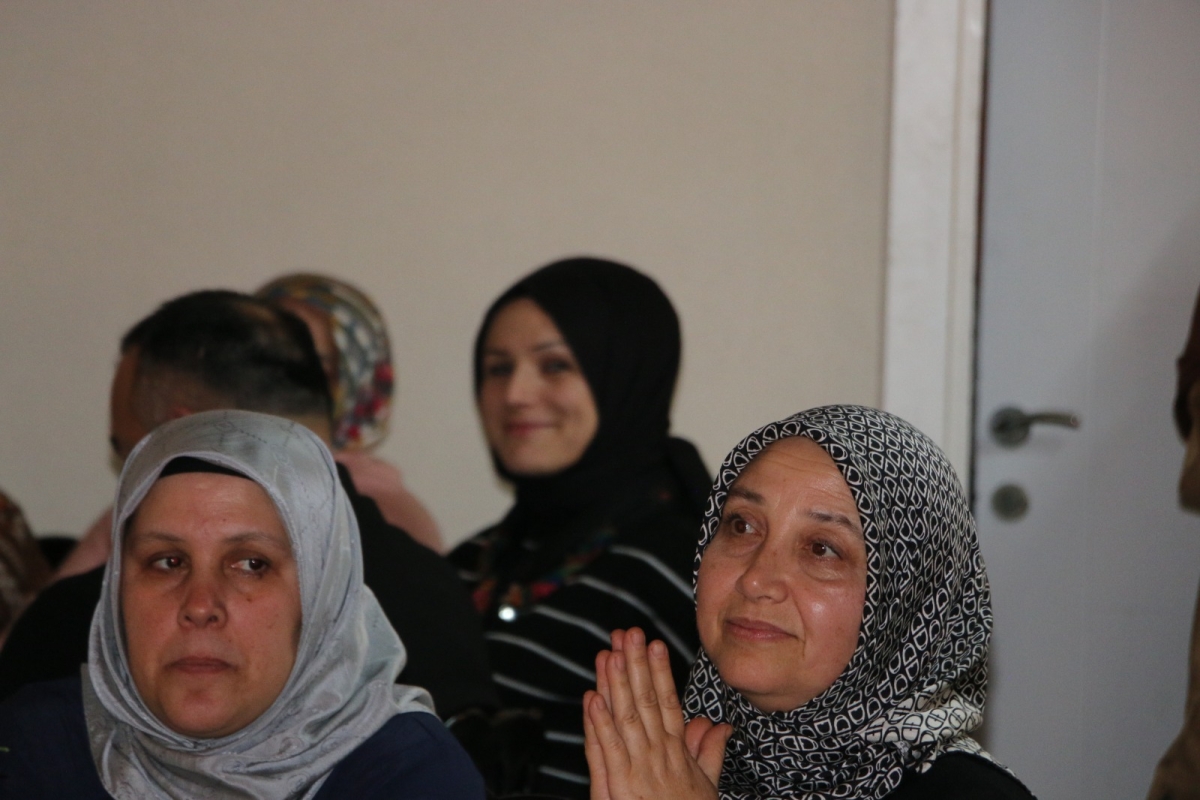 Gaziantepliler Dernek Başkanı Mehmet Durak’tan Efsane Urfa Sıra Gecesi Programı Gaziantepli Murat Çelik katılarak Sildim Şarkısı, halaylar eşliğinde muhteşem konser havasında geçti