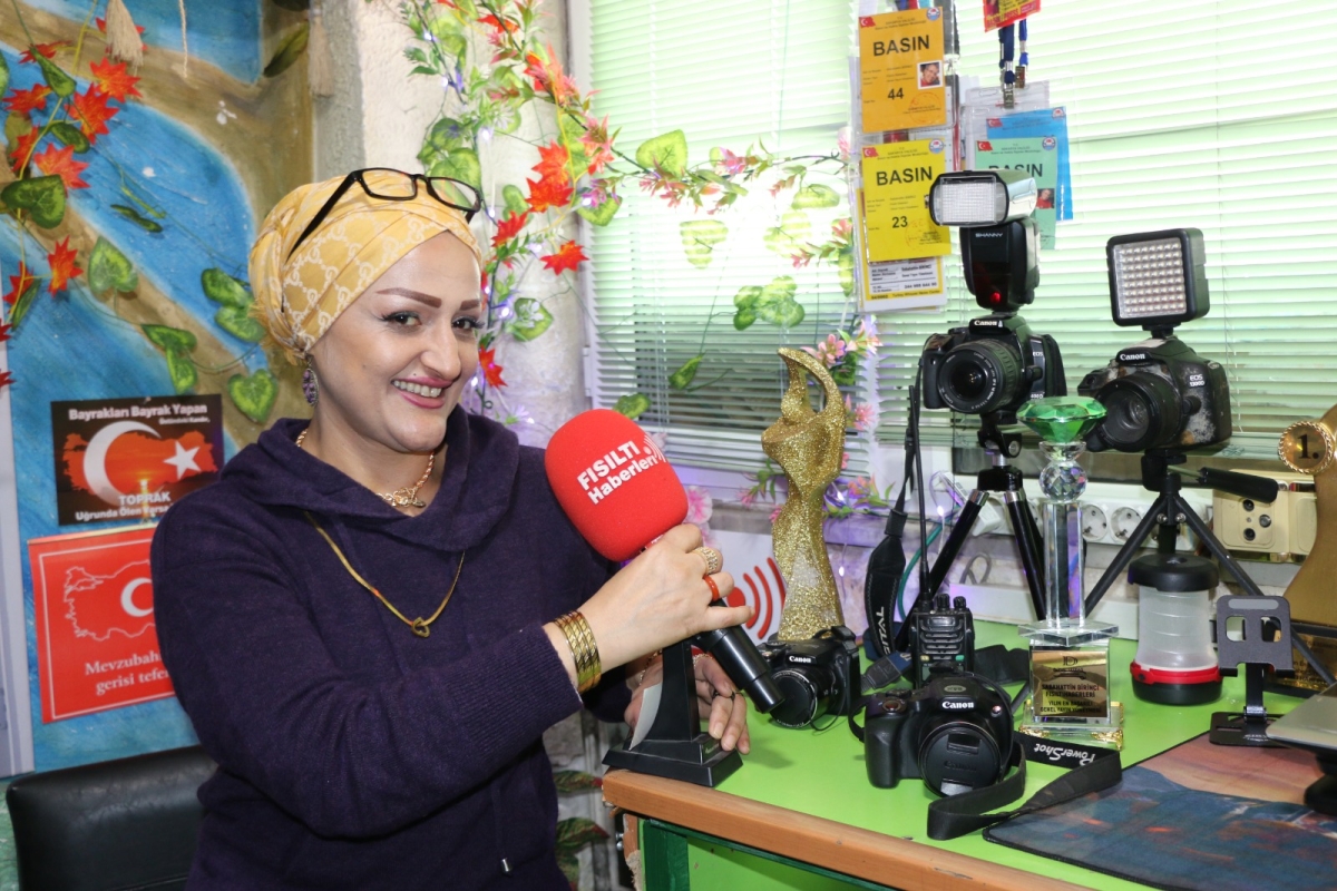 Sakarya Engelliler Birlik Federasyonu, Çalışan Gazeteciler Günü'nde Fısıltı Haberleri'ni Ziyaret Etti İŞTE GÜNÜN ÖNE ÇIKAN FOTOĞRAF KARELERİ