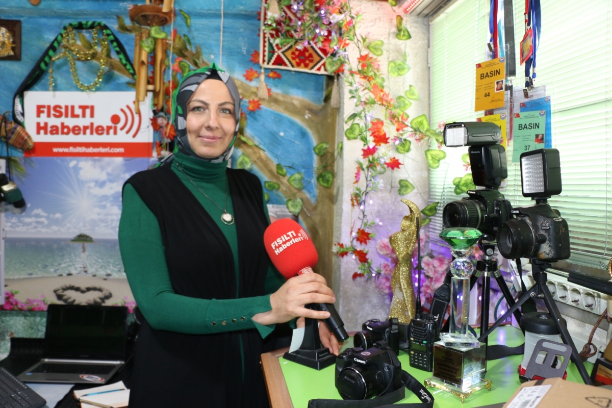 Sakarya Engelliler Birlik Federasyonu, Çalışan Gazeteciler Günü'nde Fısıltı Haberleri'ni Ziyaret Etti İŞTE GÜNÜN ÖNE ÇIKAN FOTOĞRAF KARELERİ