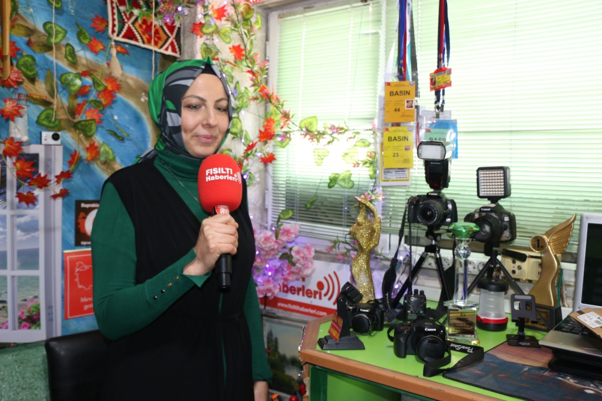 Sakarya Engelliler Birlik Federasyonu, Çalışan Gazeteciler Günü'nde Fısıltı Haberleri'ni Ziyaret Etti İŞTE GÜNÜN ÖNE ÇIKAN FOTOĞRAF KARELERİ