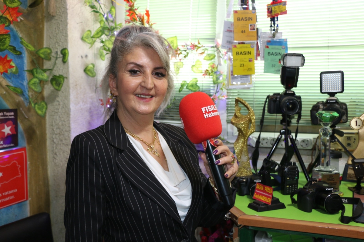 Sakarya Engelliler Birlik Federasyonu, Çalışan Gazeteciler Günü'nde Fısıltı Haberleri'ni Ziyaret Etti İŞTE GÜNÜN ÖNE ÇIKAN FOTOĞRAF KARELERİ