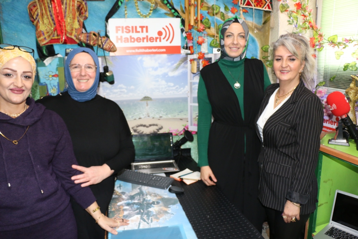 Sakarya Engelliler Birlik Federasyonu, Çalışan Gazeteciler Günü'nde Fısıltı Haberleri'ni Ziyaret Etti İŞTE GÜNÜN ÖNE ÇIKAN FOTOĞRAF KARELERİ