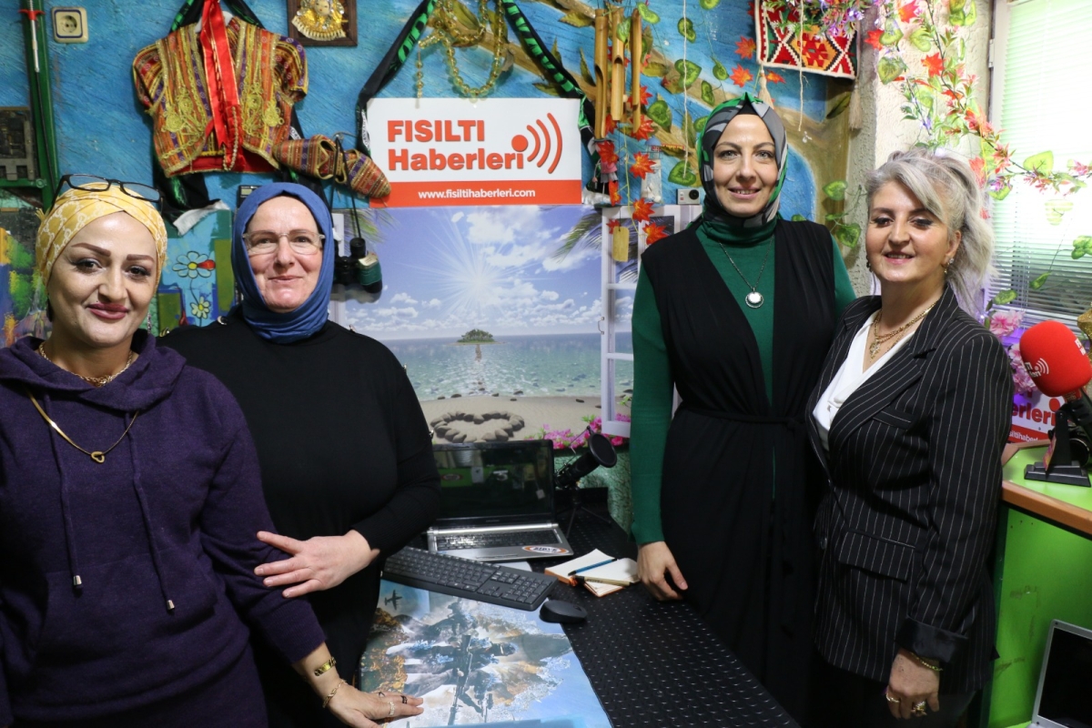 Sakarya Engelliler Birlik Federasyonu, Çalışan Gazeteciler Günü'nde Fısıltı Haberleri'ni Ziyaret Etti İŞTE GÜNÜN ÖNE ÇIKAN FOTOĞRAF KARELERİ
