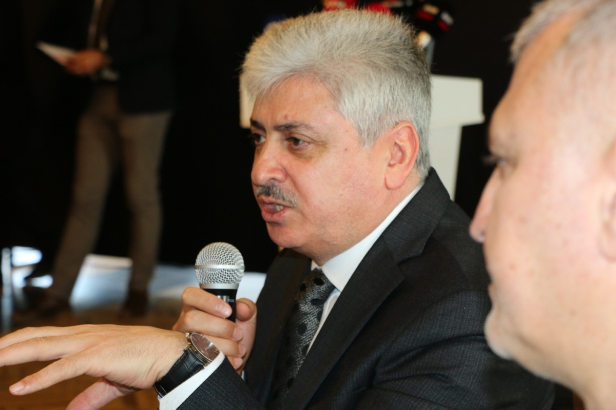 Sakarya'da Birlik ve Beraberlik Mesajı: İktidar ve Sivil Toplum Bir Araya Gelerek 10 Ocak Çalışan Gazeteciler Günü Kutlandı (İŞTE GÜNÜN ÖNE ÇIKAN FOTOĞRAF KARELERİ )