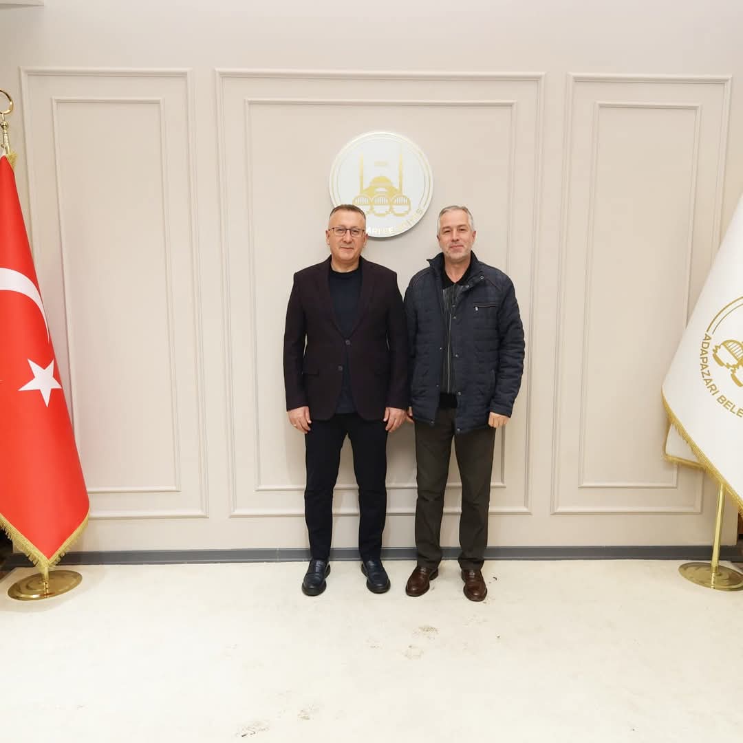11 Ocak 2025 Cumartesi günü yapılan Adapazarı Muhtarlar Derneği seçimlerini kazanan Bayram Demirci ve Yönetim Kurulu ilk ziyaretini Adapazarı Belediye Başkanı Mutlu Işıksu'ya yaptı. ( İŞTE GÜNÜN ÖNE ÇIKAN FOTOĞRAF KARELERİ )