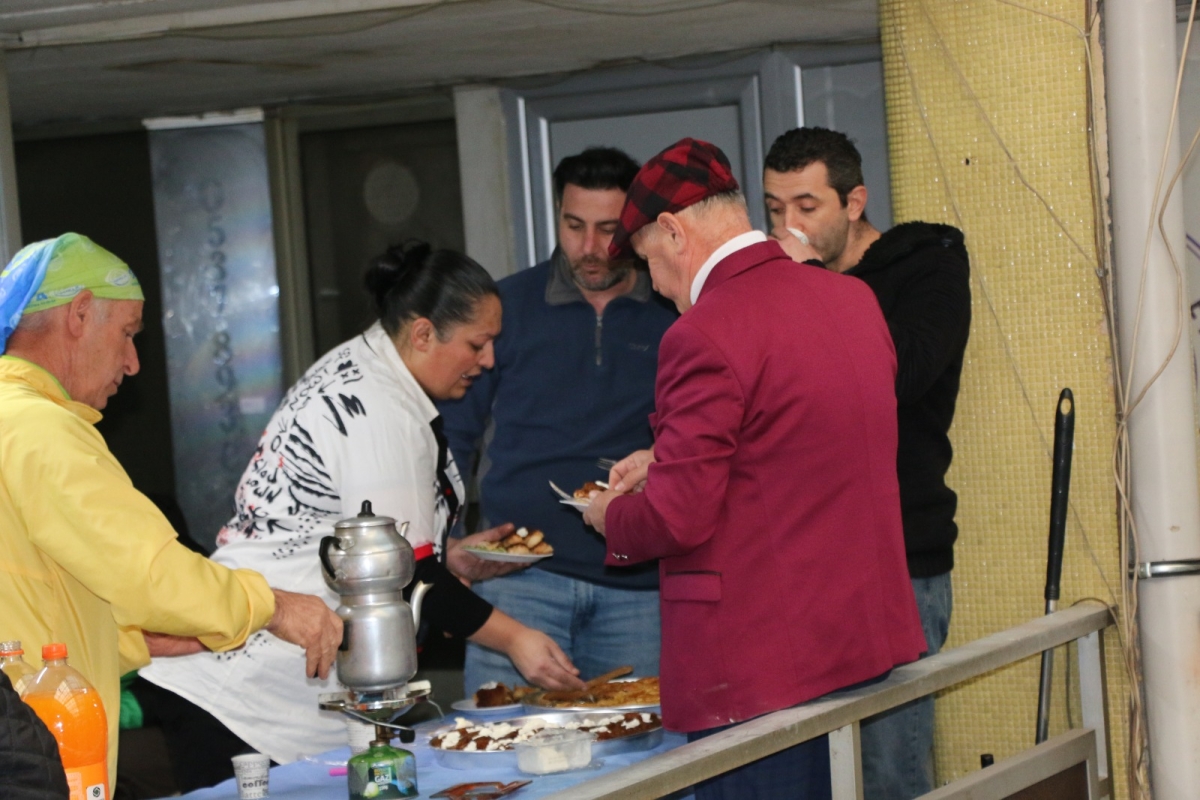 Ada Bisiklet Derneği 1. Yaşını Kutladı! Başkan Yavuz Akova’dan Üyelere Teşekkür Ada Bisiklet Derneği, 19 Ocak 2025 Pazar günü saat 15:00’da dernek binasında bir araya gelerek birinci yıl dönümünü kutladı. Coşkulu bir ortamda