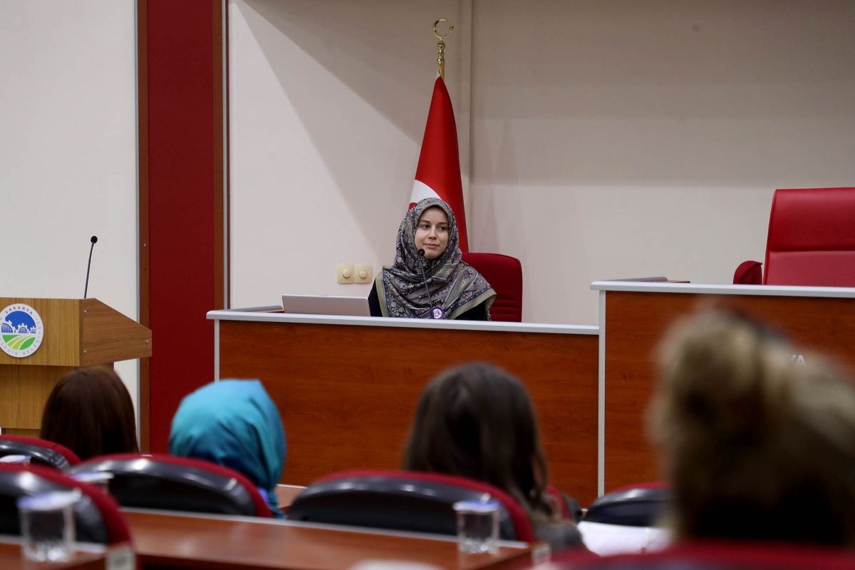 Sakarya Büyükşehir Belediyesi, 4 Şubat Dünya Kanser Günü dolayısıyla anlamlı bir farkındalık etkinliğine imza attı. Büyükşehir Belediyesi Tıp Merkezi'nde düzenlenen