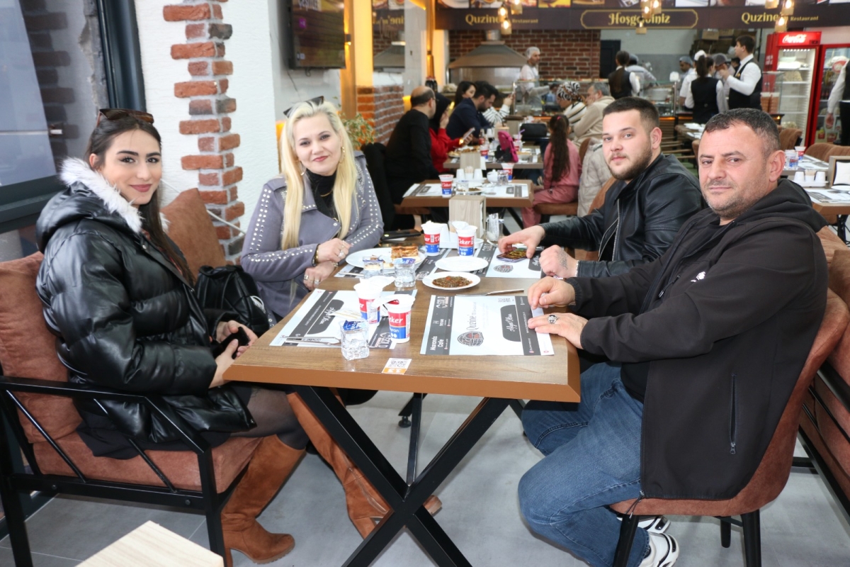 Quzine'm Restaurant Lahmacun, Pide pizza Dürüm Kebap Sulu Yemek ve Kahvaltı Çeşitleri Sakarya'da Açıldı.( İŞTE GÜNÜN ÖNE ÇIKAN FOTOĞRAF KARELERİ )