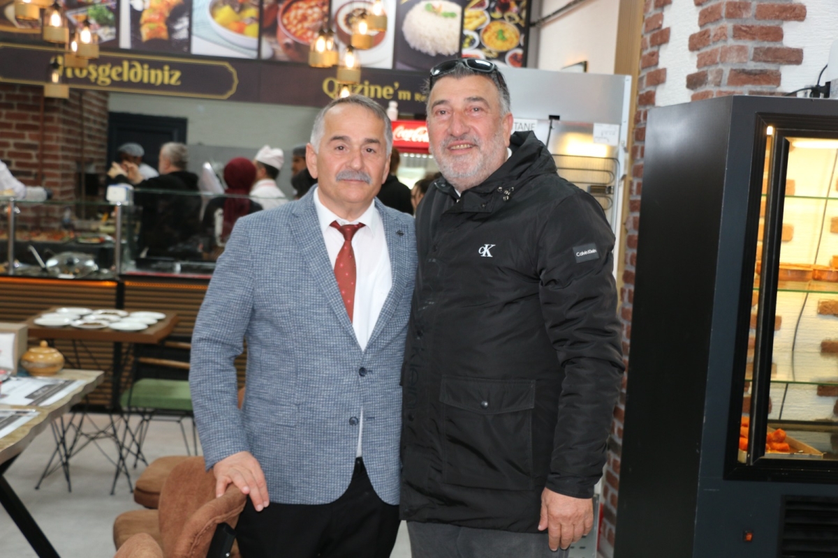 Quzine'm Restaurant Lahmacun, Pide pizza Dürüm Kebap Sulu Yemek ve Kahvaltı Çeşitleri Sakarya'da Açıldı.( İŞTE GÜNÜN ÖNE ÇIKAN FOTOĞRAF KARELERİ )