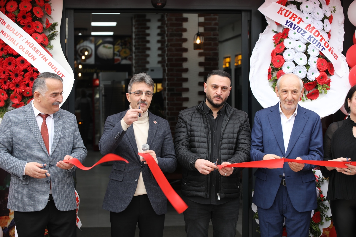 Quzine'm Restaurant Lahmacun, Pide pizza Dürüm Kebap Sulu Yemek ve Kahvaltı Çeşitleri Sakarya'da Açıldı.( İŞTE GÜNÜN ÖNE ÇIKAN FOTOĞRAF KARELERİ )
