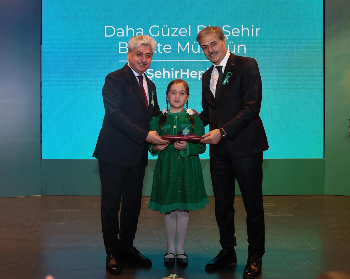 Sakarya Valiliği ve Büyükşehir Belediyesi, şehri daha yeşil, yaşanabilir, estetik, temiz ve güvenli hale getirmek için