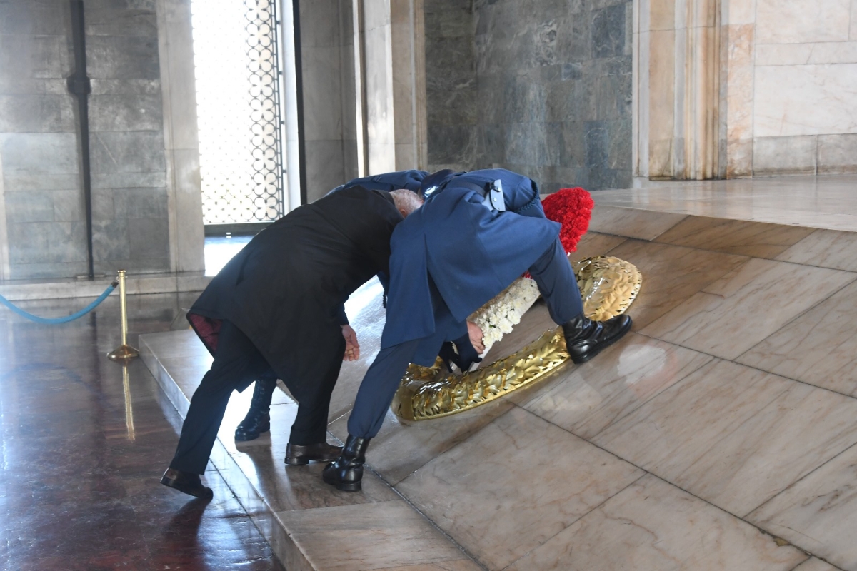 Adapazarı Muhtarlar Derneği, Başkan Bayram Demirci önderliğinde, yönetim kurulu ve muhtarlarla birlikte Ankara'da bir dizi ziyarette bulundu. ( GÜNÜN ÖNE ÇIKAN FOTOĞRAF KARELERİ )