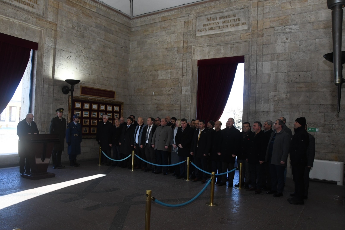 Adapazarı Muhtarlar Derneği, Başkan Bayram Demirci önderliğinde, yönetim kurulu ve muhtarlarla birlikte Ankara'da bir dizi ziyarette bulundu. ( GÜNÜN ÖNE ÇIKAN FOTOĞRAF KARELERİ )
