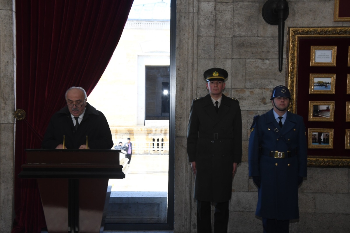 Adapazarı Muhtarlar Derneği, Başkan Bayram Demirci önderliğinde, yönetim kurulu ve muhtarlarla birlikte Ankara'da bir dizi ziyarette bulundu. ( GÜNÜN ÖNE ÇIKAN FOTOĞRAF KARELERİ )