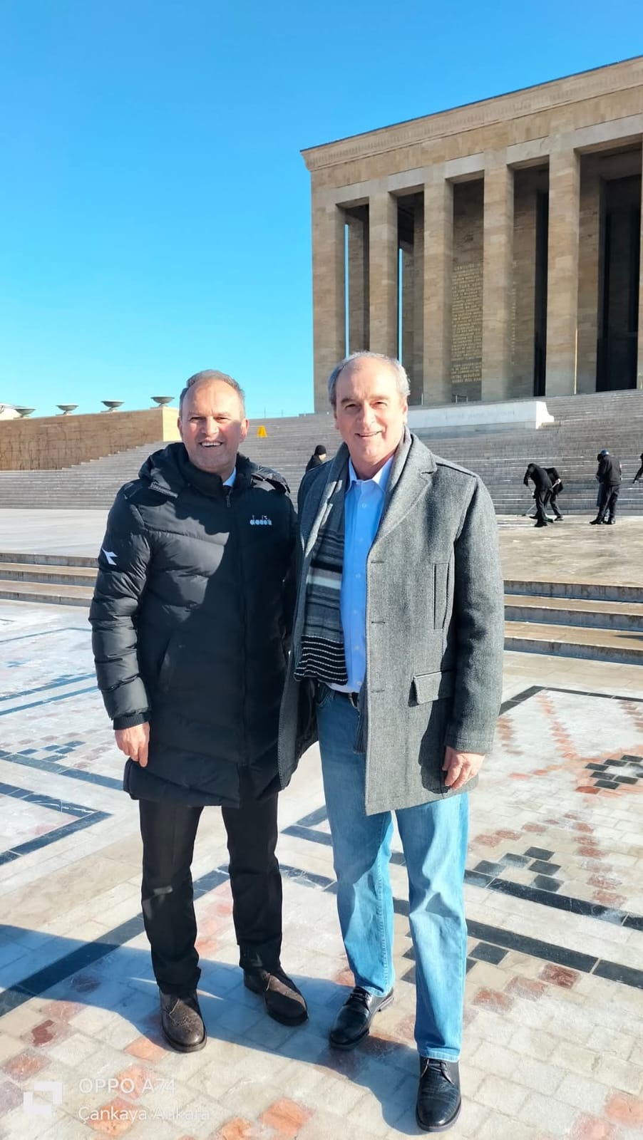 Adapazarı Muhtarlar Derneği, Başkan Bayram Demirci önderliğinde, yönetim kurulu ve muhtarlarla birlikte Ankara'da bir dizi ziyarette bulundu. ( GÜNÜN ÖNE ÇIKAN FOTOĞRAF KARELERİ )