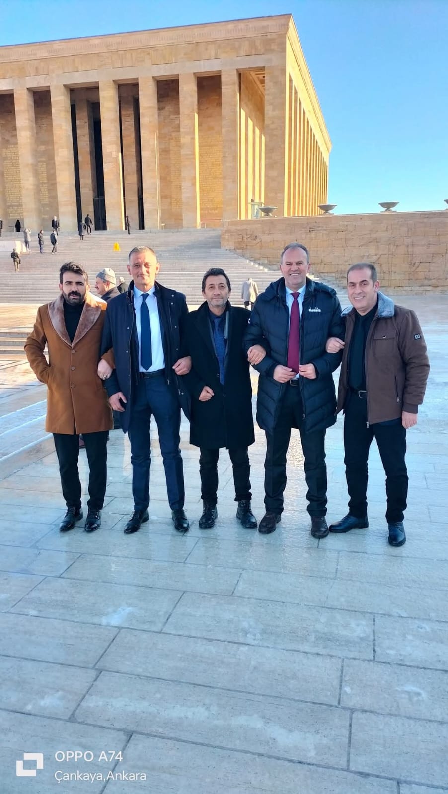 Adapazarı Muhtarlar Derneği, Başkan Bayram Demirci önderliğinde, yönetim kurulu ve muhtarlarla birlikte Ankara'da bir dizi ziyarette bulundu. ( GÜNÜN ÖNE ÇIKAN FOTOĞRAF KARELERİ )