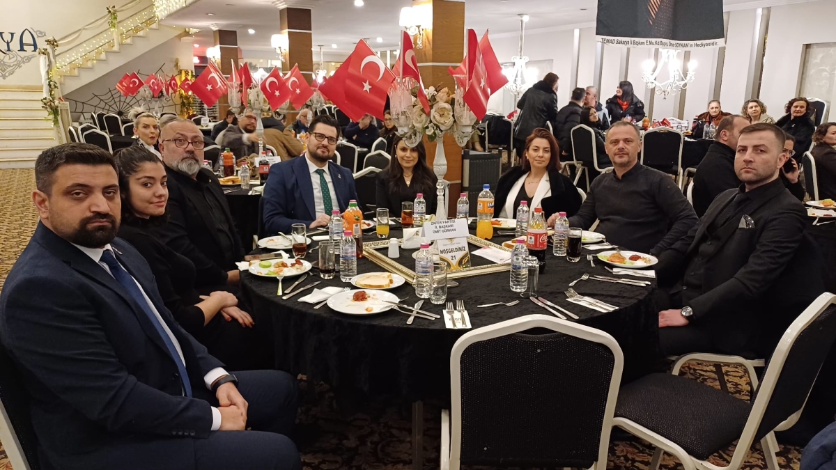 Sakarya'da Kadınlar Günü Coşkusu Dorukta: