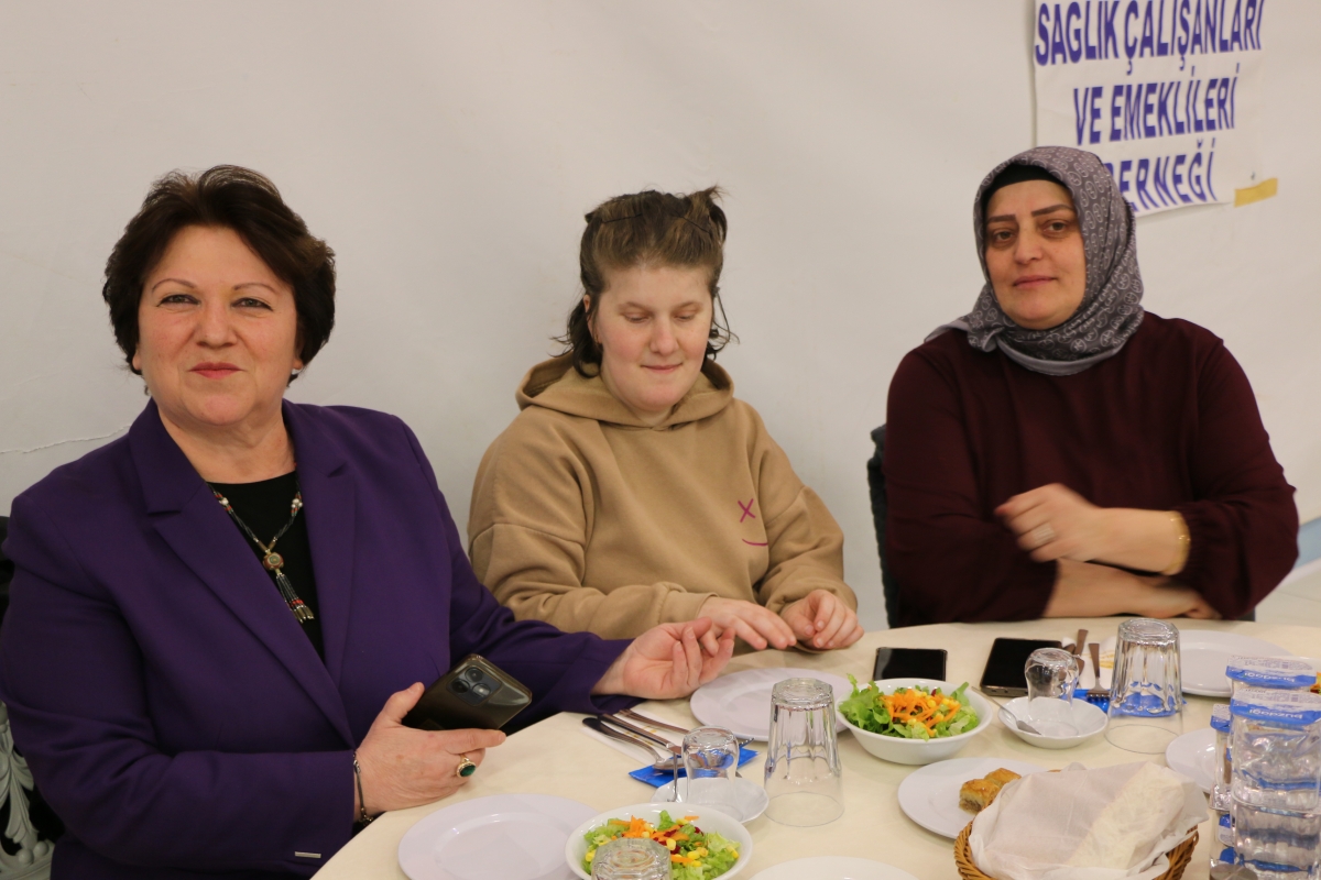 Sakarya Sağlık Çalışanları ve Emeklileri Derneği (SASÇED), gelenekselleşen