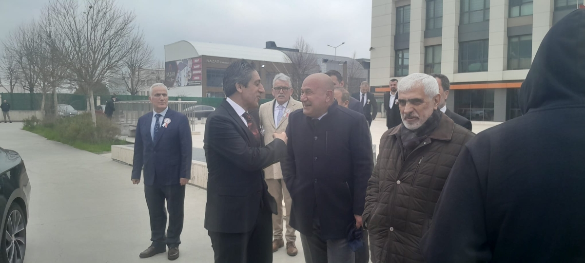 Sakarya, Çanakkale Zaferi’nin 111. yıl dönümünde tarihi bir gün yaşadı. Şehit Erol Olçok Anadolu Lisesi öğrencilerinin hazırladığı anma programı, izleyenleri 1915’in şanlı siperlerine götürürken GÜNÜN FOTOĞRAF KARELERİ