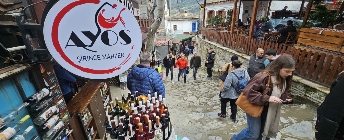 Fısıltı Haberleri muhabiri ve Ada Bike Derneği Başkanı Yavuz Akova, 20-22 Mart tarihleri arasında Sakarya’dan düzenlenen Efeler Yolu Kültür Rotası gezisine katıldı. GEZİNİN ÖNE ÇIKAN FOTOĞRAF KARELERİ