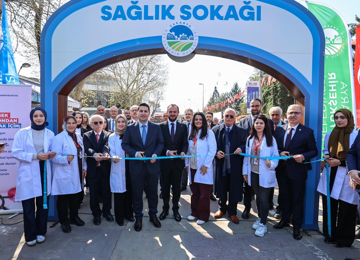 SAKARYA’DA SAĞLIK SEFERBERLİĞİ: Şehrin Kalbinde