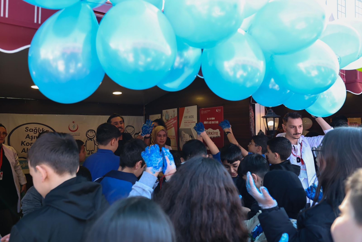 SAKARYA’DA SAĞLIK SEFERBERLİĞİ: Şehrin Kalbinde