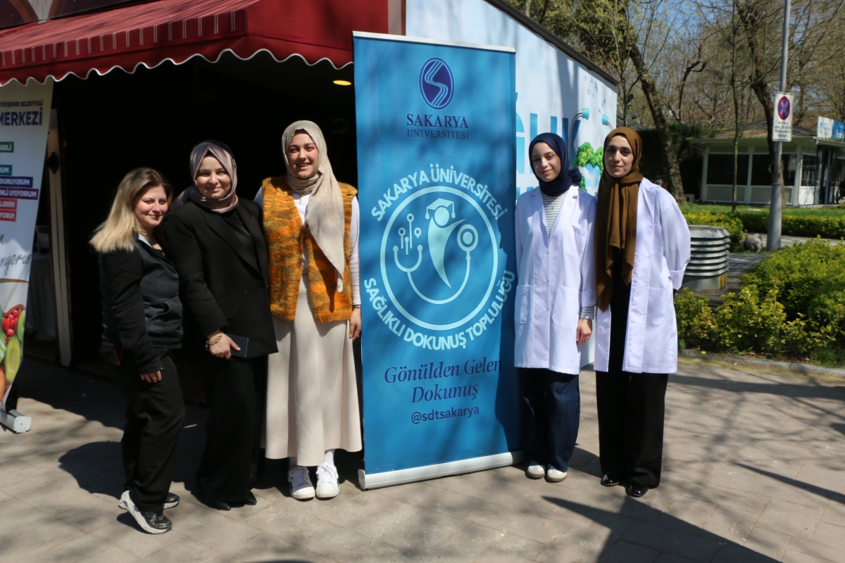 SAKARYA’DA SAĞLIK SEFERBERLİĞİ: Şehrin Kalbinde