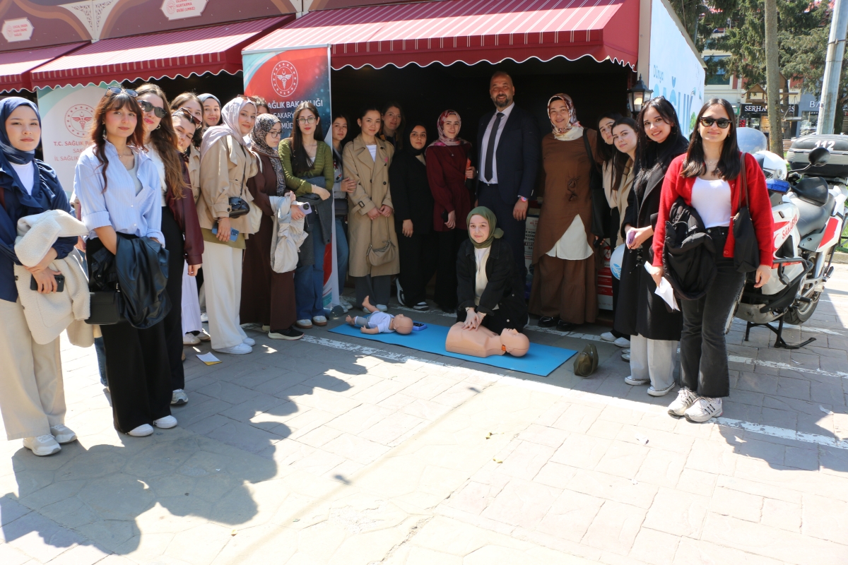 SAKARYA’DA SAĞLIK SEFERBERLİĞİ: Şehrin Kalbinde