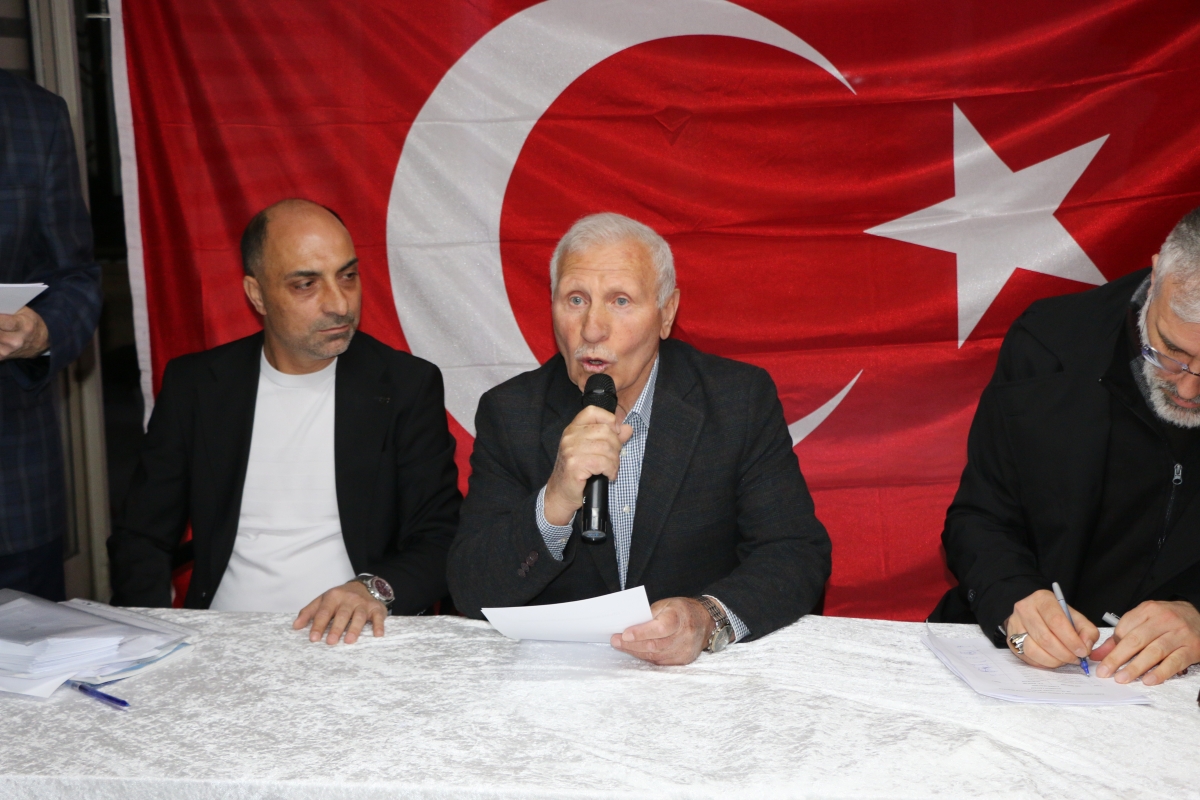 Sakarya Kars Ardahan Iğdır Yardımlaşma ve Kültür Derneği’nde (KAİDER) düzenlenen genel kurulda Asker Bututaki, oyların tamamını alarak başkanlığa seçildi.