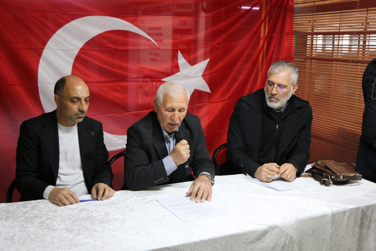 Sakarya Kars Ardahan Iğdır Yardımlaşma ve Kültür Derneği’nde (KAİDER) düzenlenen genel kurulda Asker Bututaki, oyların tamamını alarak başkanlığa seçildi.