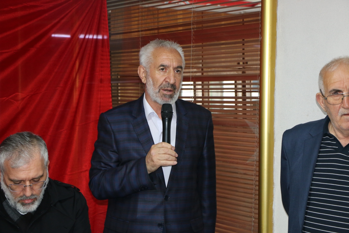 Sakarya Kars Ardahan Iğdır Yardımlaşma ve Kültür Derneği’nde (KAİDER) düzenlenen genel kurulda Asker Bututaki, oyların tamamını alarak başkanlığa seçildi.