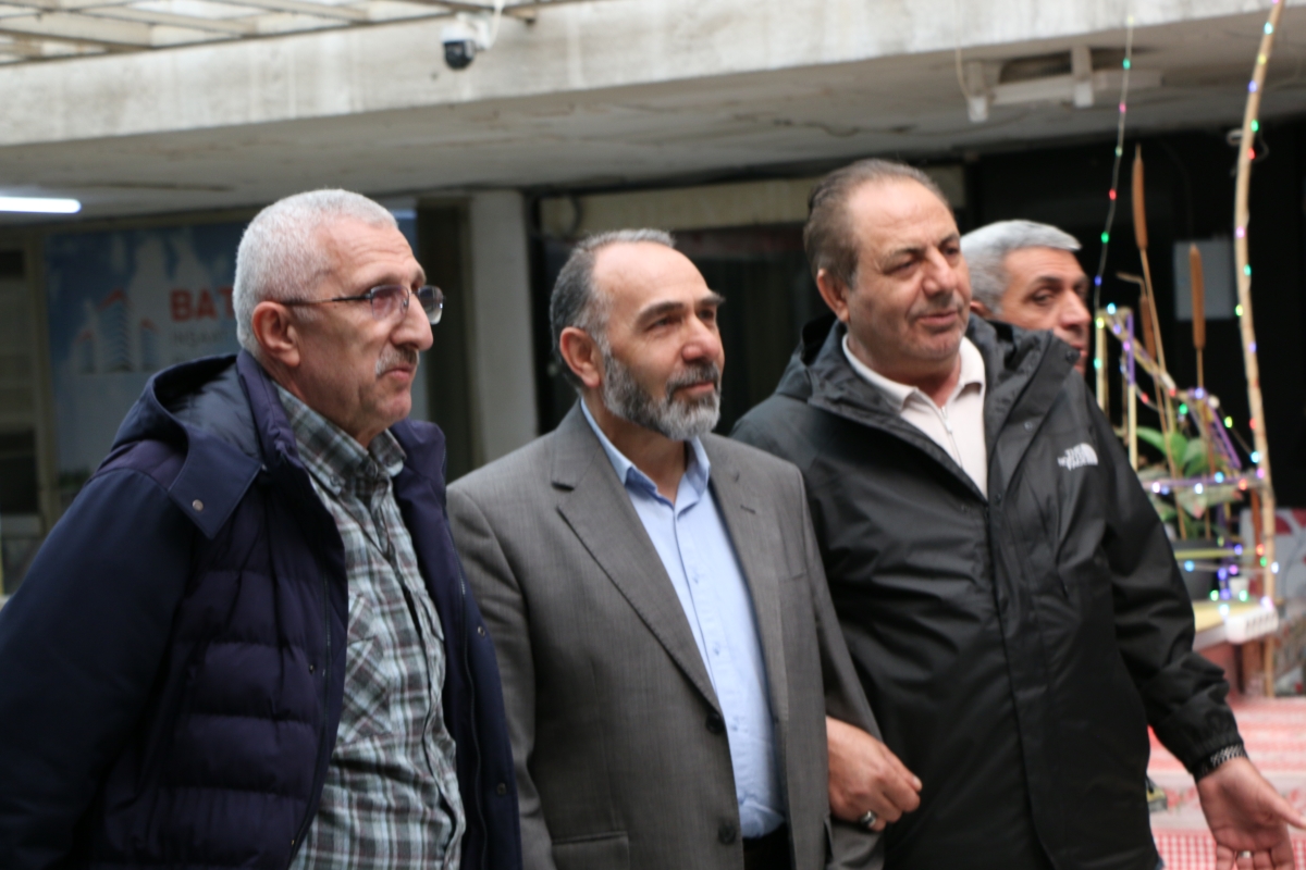 Sakarya Kars Ardahan Iğdır Yardımlaşma ve Kültür Derneği’nde (KAİDER) düzenlenen genel kurulda Asker Bututaki, oyların tamamını alarak başkanlığa seçildi.
