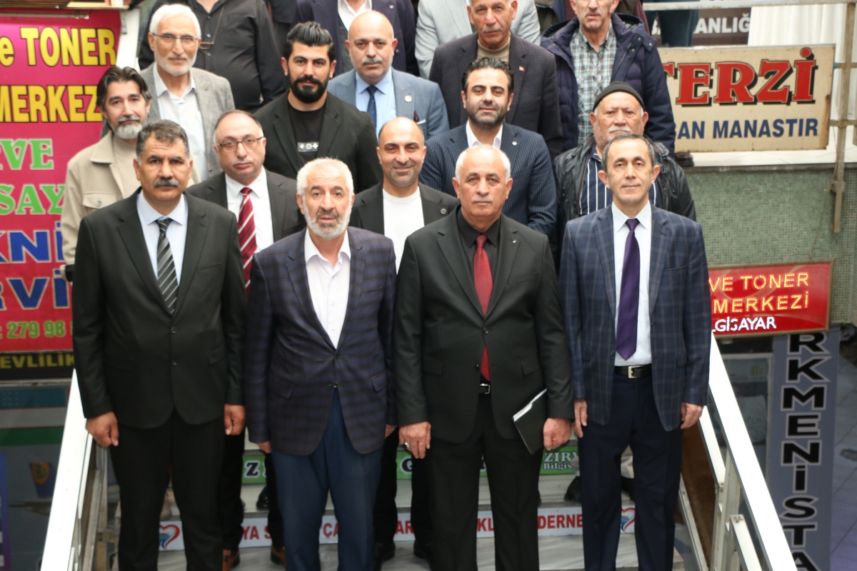 Sakarya Kars Ardahan Iğdır Yardımlaşma ve Kültür Derneği’nde (KAİDER) düzenlenen genel kurulda Asker Bututaki, oyların tamamını alarak başkanlığa seçildi.