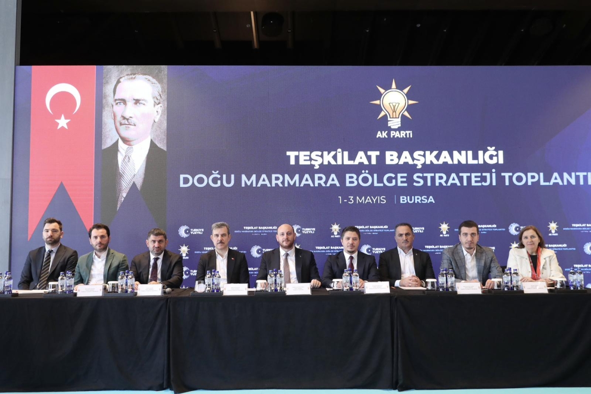 AK Parti Marmara Bölge Strateji Toplantısı Sona Erdi: