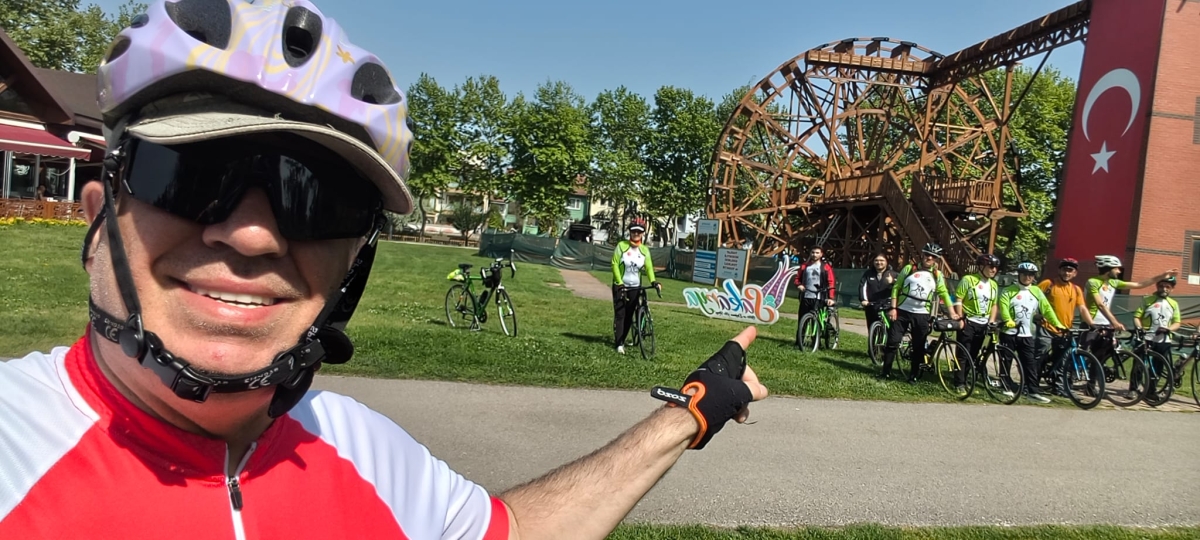 GEYVE’DE PEDALLAR GELENEK İÇİN DÖNDÜ: BAYAT MAHALLESİ’NDE HIDRELLEZ COŞKUSU!