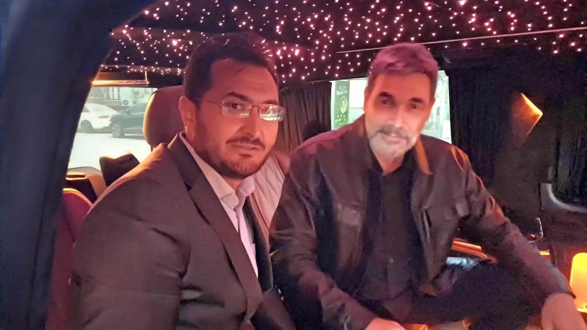 Serdivan’da düzenlenen Erzurum Cağ Kebabı Festivali’nin üçüncü günü, ünlü sanatçı Uğur Işılak’ın sahne aldığı muhteşem konserle adeta dolup taştı. Binlerce Sakaryalının akın ettiği festival alanında, coşku ve lezzet bir araya