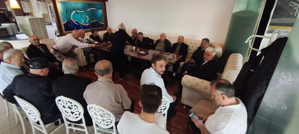 VEFA BULUŞMASINDA BAYRAM COŞKUSU: İSMAİL ERGÜL VE DAVA ARKADAŞLARI BİR ARAYA GELDİ! (GÜNÜN ÖNE ÇIKAN FOTOĞRAF KARELERİ )