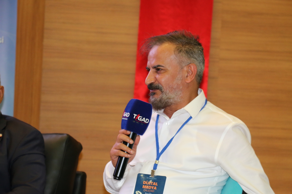 81 ilden ve ulusal medyadan gelen 160 gazeteci, Türk basınının ve dijital medyanın geleceğini tartışmak üzere Kırşehir’de buluştu.