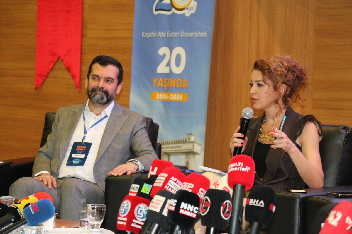 81 ilden ve ulusal medyadan gelen 160 gazeteci, Türk basınının ve dijital medyanın geleceğini tartışmak üzere Kırşehir’de buluştu.