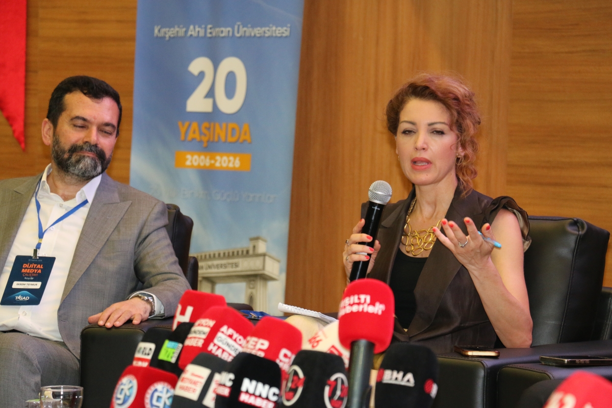 81 ilden ve ulusal medyadan gelen 160 gazeteci, Türk basınının ve dijital medyanın geleceğini tartışmak üzere Kırşehir’de buluştu.