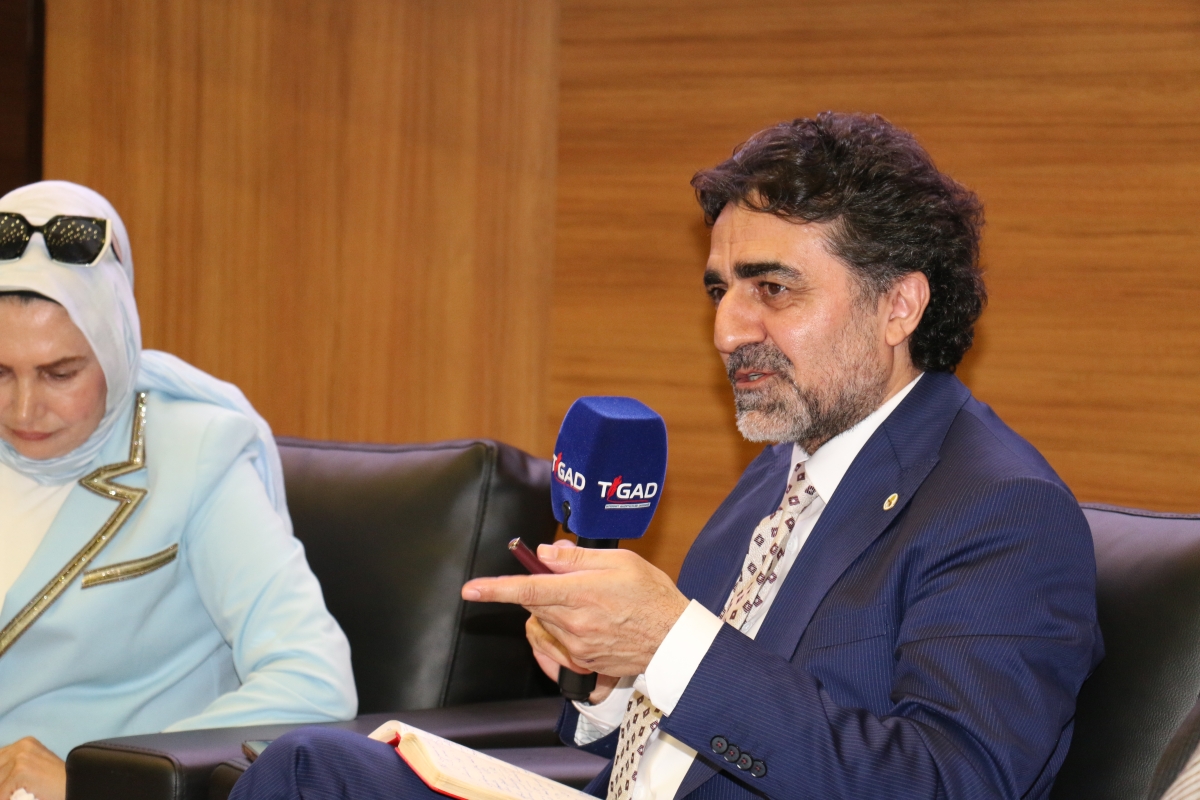 81 ilden ve ulusal medyadan gelen 160 gazeteci, Türk basınının ve dijital medyanın geleceğini tartışmak üzere Kırşehir’de buluştu.