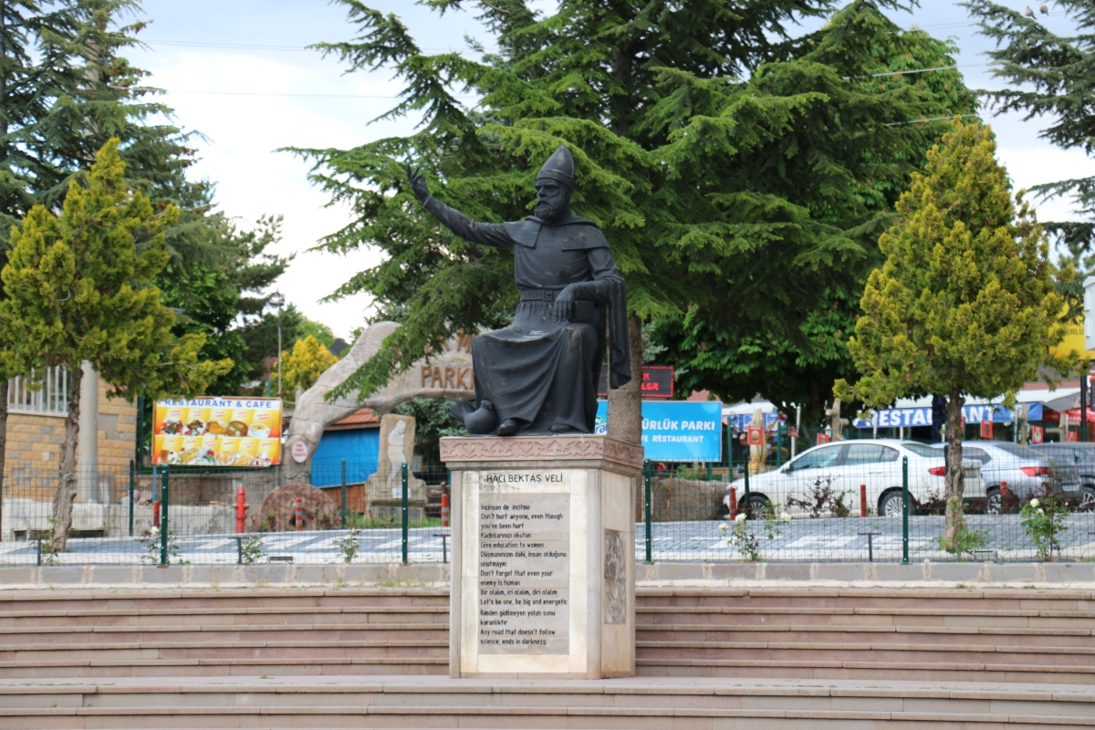 81 ilden ve ulusal medyadan gelen 160 gazeteci, Türk basınının ve dijital medyanın geleceğini tartışmak üzere Kırşehir’de buluştu.