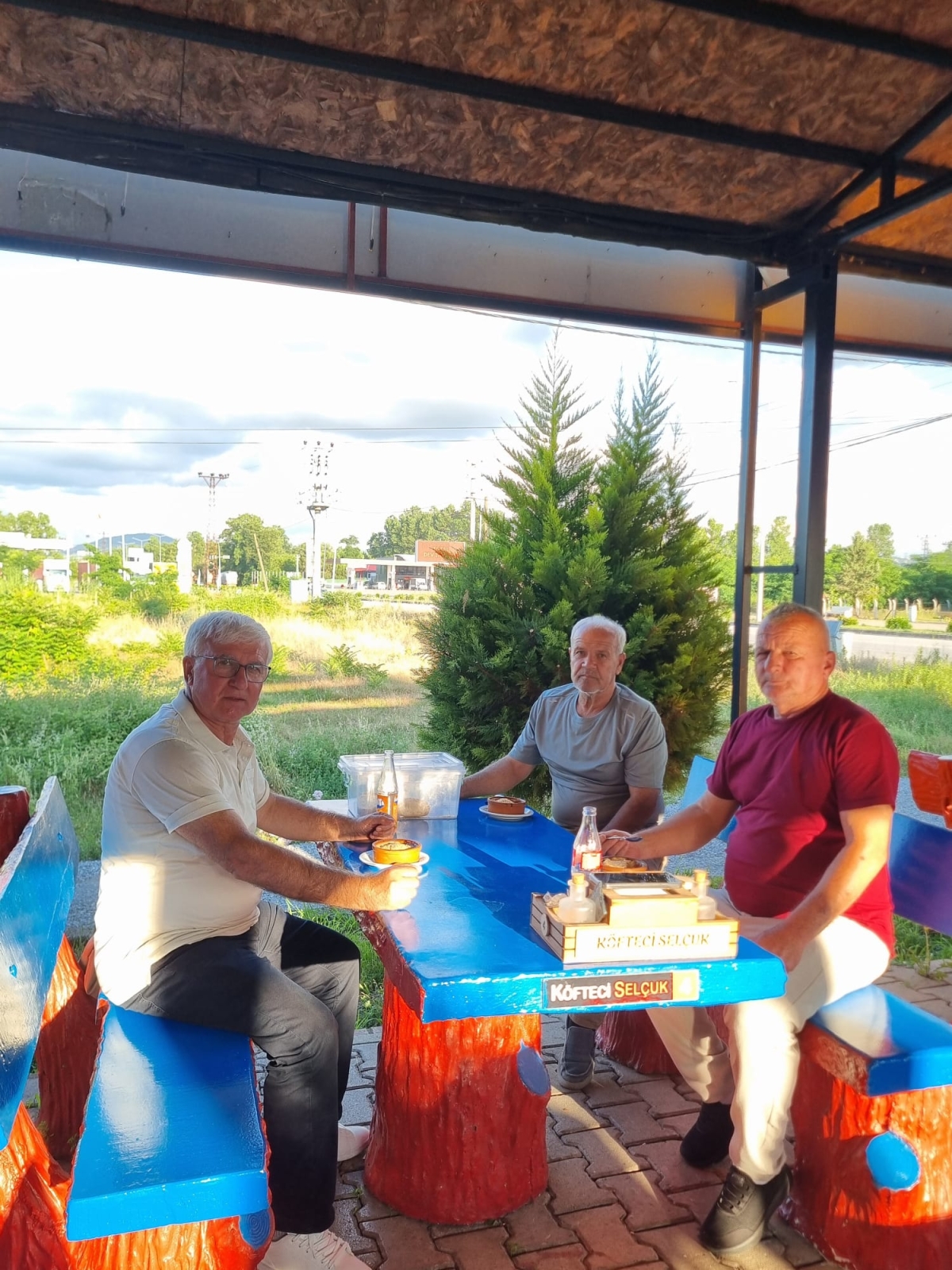 ÇOCUKLUK ARKADAŞLARININ MUHTEŞEM ROTASI: İSMAİL ERGÜL KARADENİZ’İ ADIM ADIM KEŞFEDİYOR!