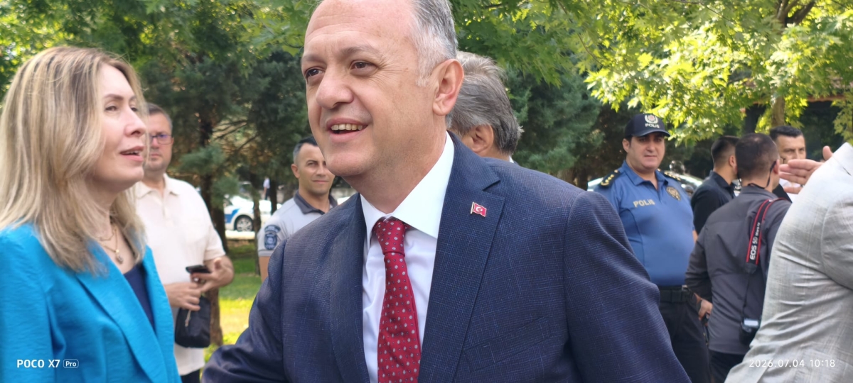 Türkiye Kültür Yolu Festivali, dokuzuncu durağı olan Sakarya’da büyük bir coşkuyla başladı. 4-12 Temmuz tarihleri arasında şehri kültür, sanat ve gastronomi rotasına dönüştüren festival, 186 farklı etkinlikle Sakarya